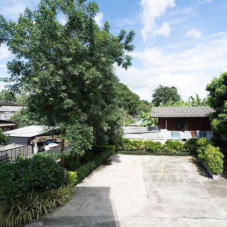 Chiang Mai Mansion 2 Appartement Buitenkant foto